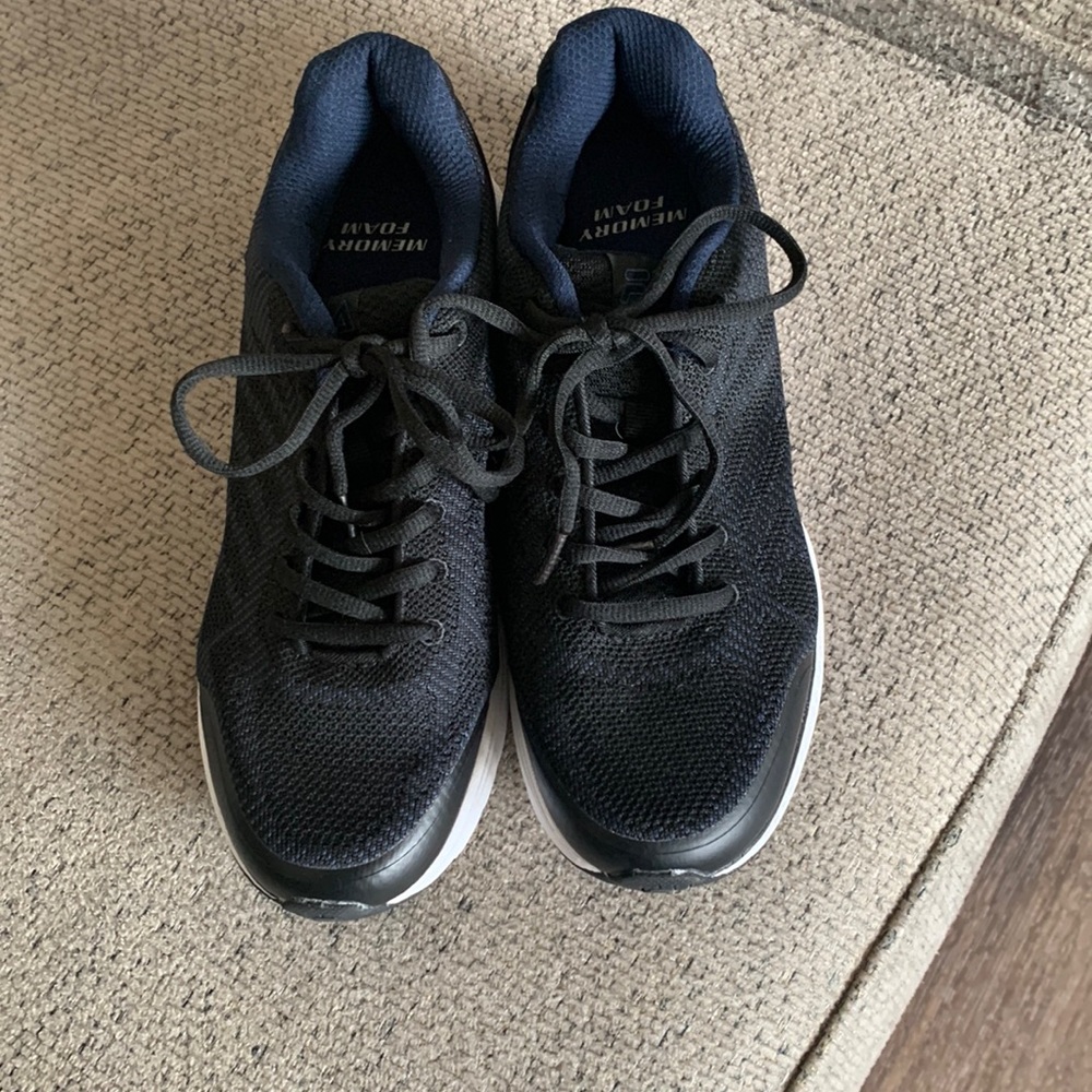 Fila women’s sneakers